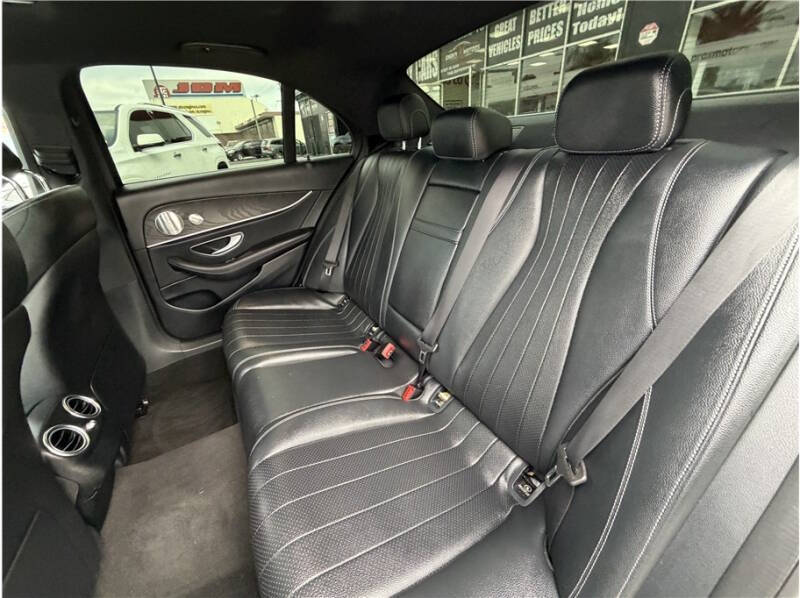 2019 Mercedes-Benz E-Class E 300