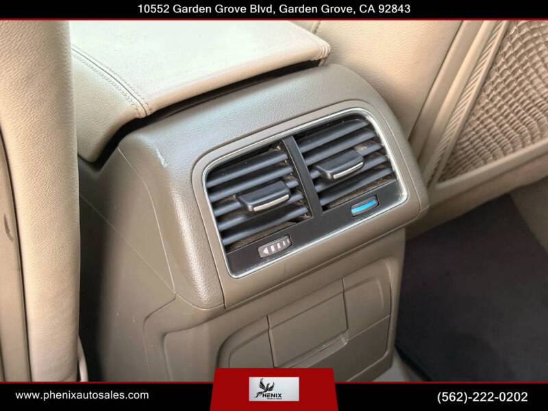 2012 Audi Q5 3.2 quattro Prestige