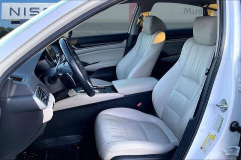 2019 Honda Accord Hybrid Touring