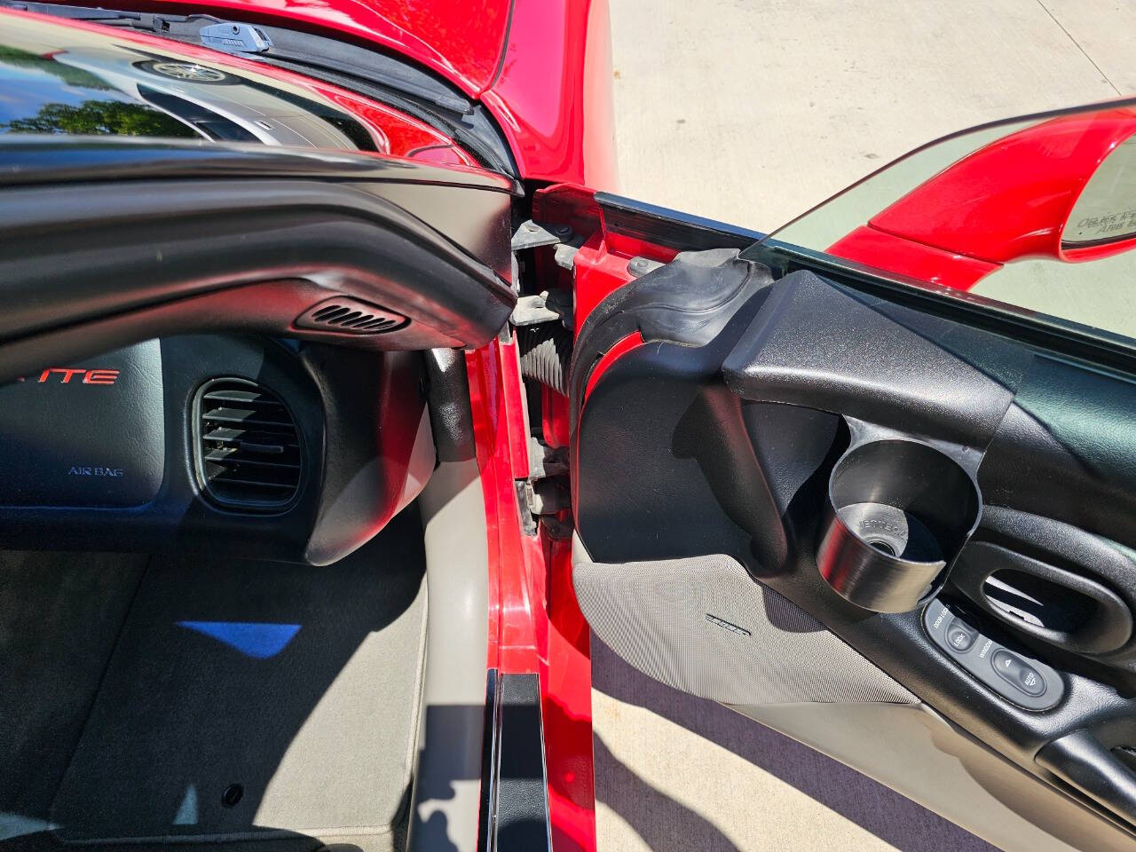 2001 Chevrolet Corvette 127