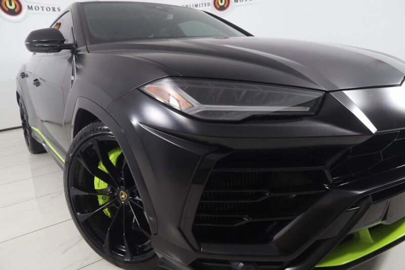 2022 Lamborghini Urus