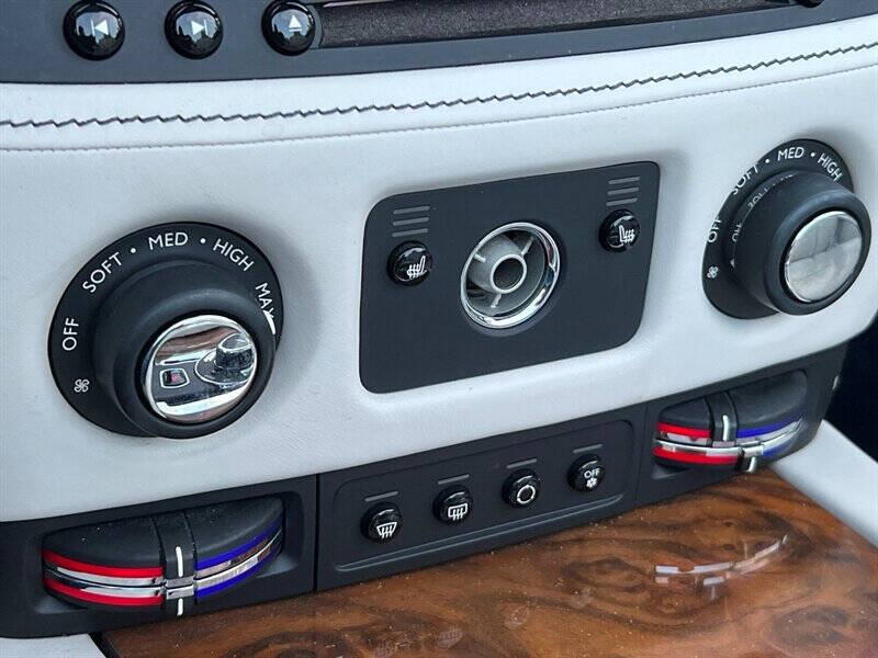 2016 Rolls-Royce Dawn 35