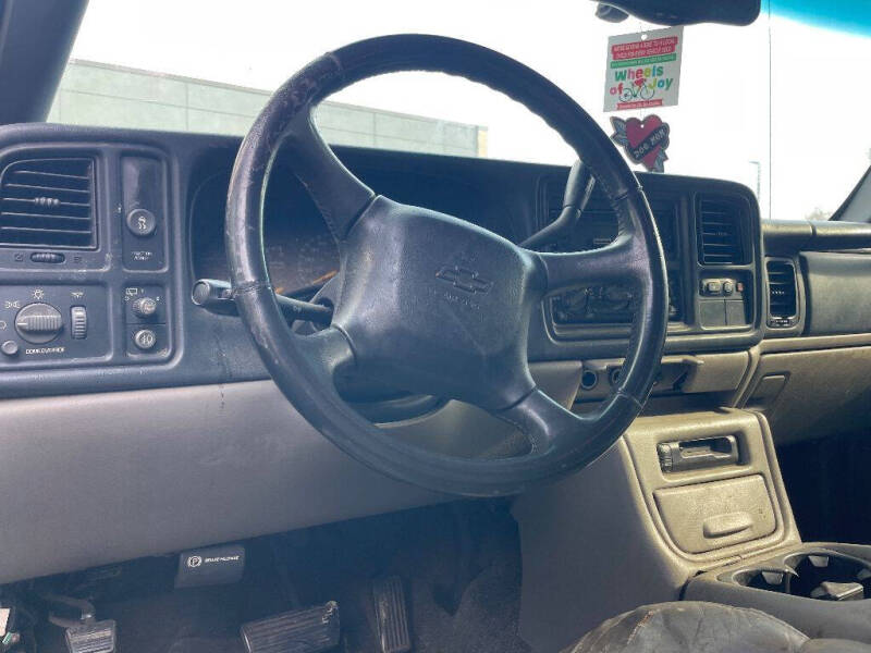 2001 Chevrolet Suburban 1500 LT