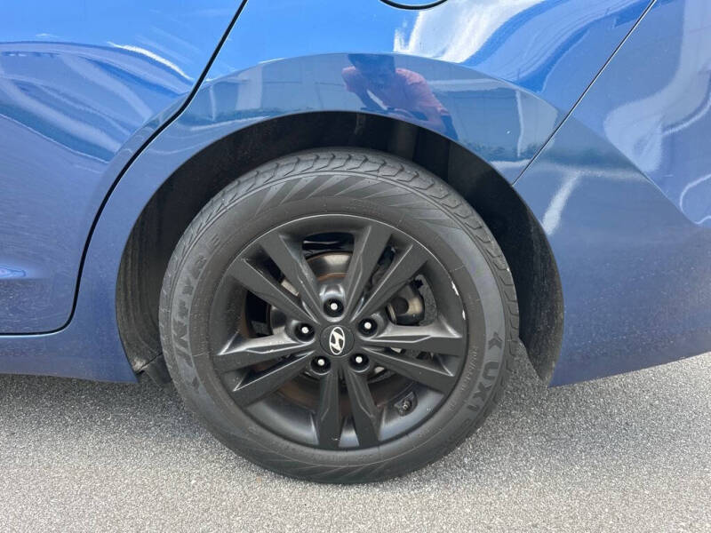 2018 Hyundai Elantra