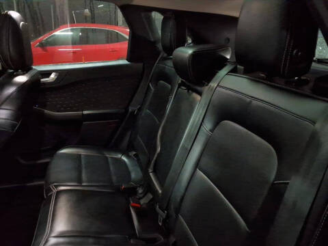 2020 Ford Escape SEL