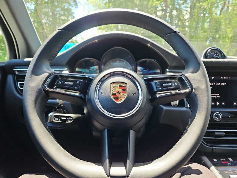 2026 Porsche Macan S