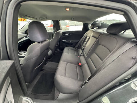 2017 Chevrolet Malibu LS