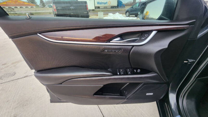 2017 Cadillac XTS Luxury