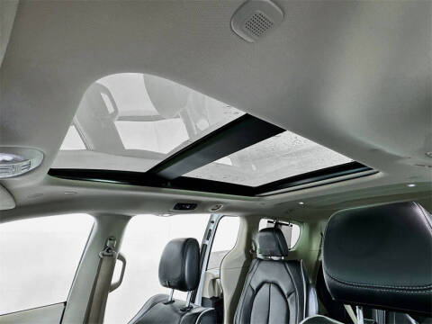 2022 Chrysler Pacifica Limited