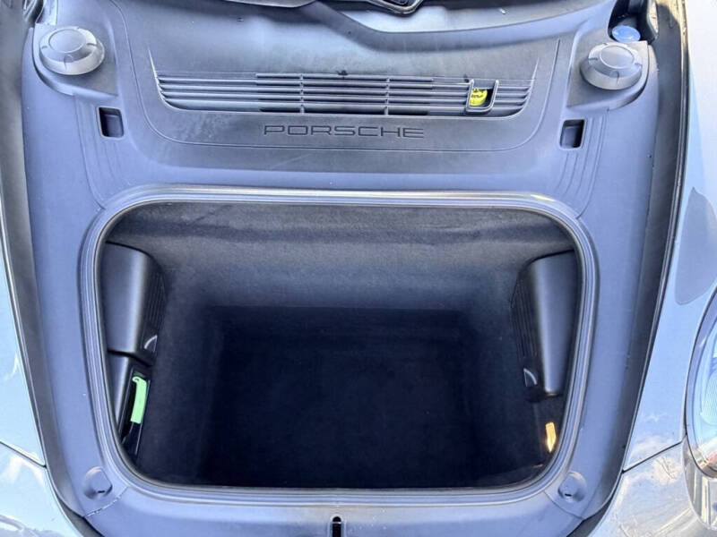 2015 Porsche 911 Carrera 4S