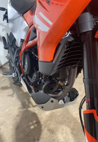 2025 KTM 390 Enduro R