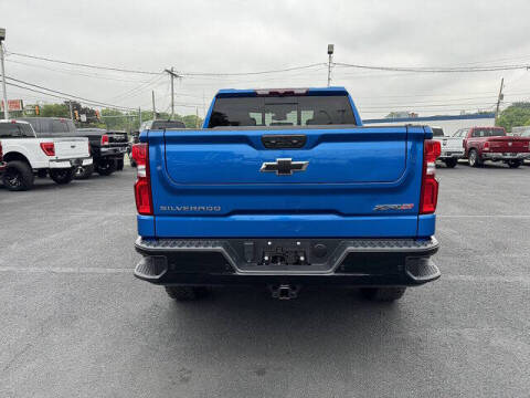 2023 Chevrolet Silverado 1500 ZR2