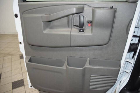 2025 Chevrolet Express 2500