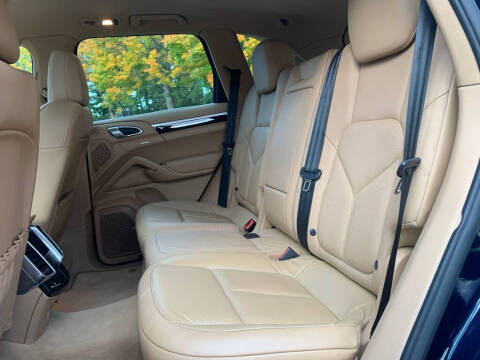 2012 Porsche Cayenne Tiptronic