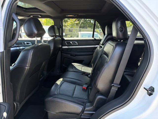 2017 Ford Explorer Sport
