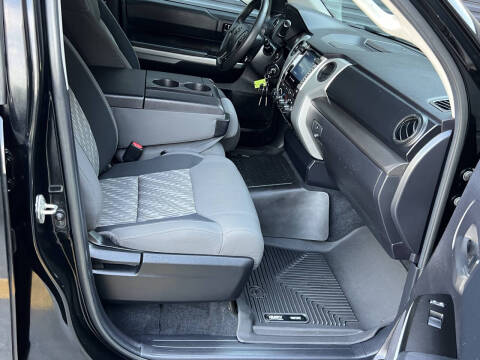 2020 Toyota Tundra SR5