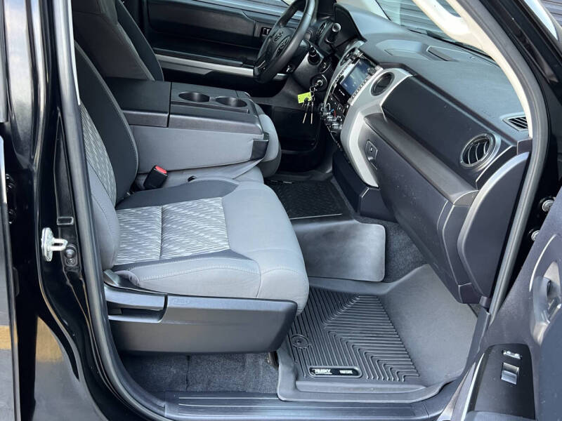 2020 Toyota Tundra SR5