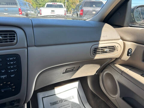 2003 Ford Taurus SES