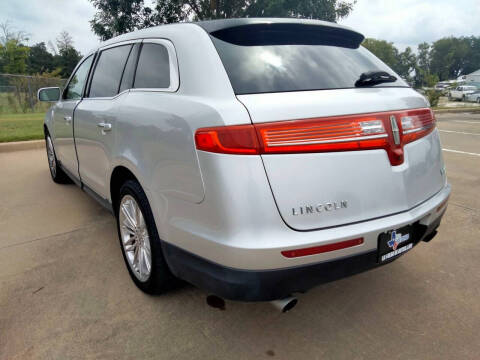 2019 Lincoln MKT