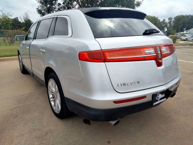 2019 Lincoln MKT