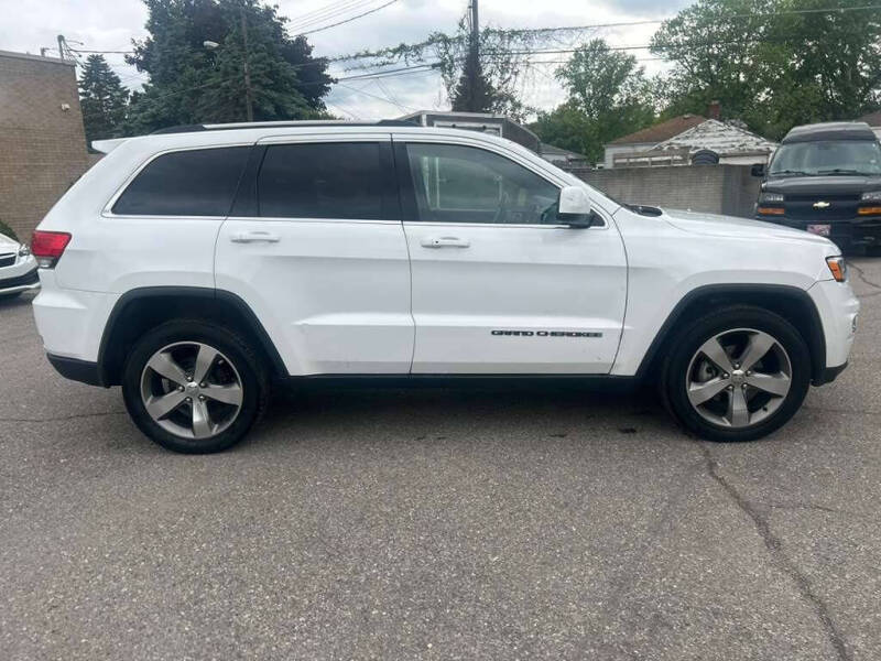 2017 Jeep Grand Cherokee Laredo E