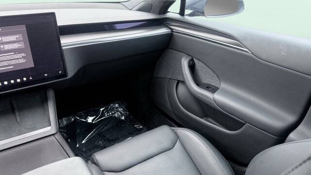 2022 Tesla Model S Plaid