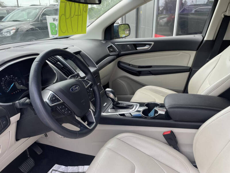 2016 Ford Edge Titanium