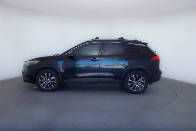 2022 Toyota Corolla Cross XLE