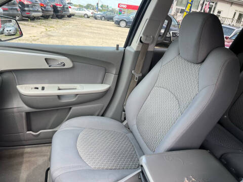 2010 Chevrolet Traverse LS