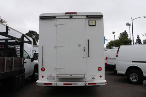 2012 Freightliner MT55 Chassis