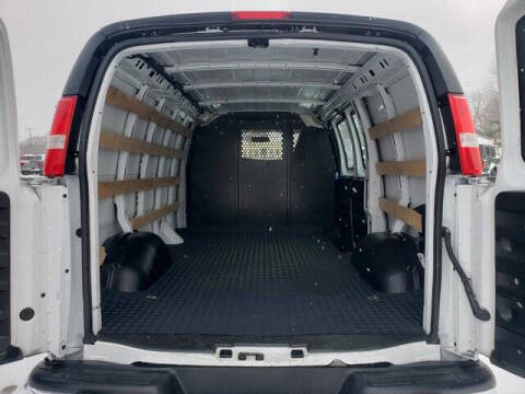 2024 GMC Savana 2500
