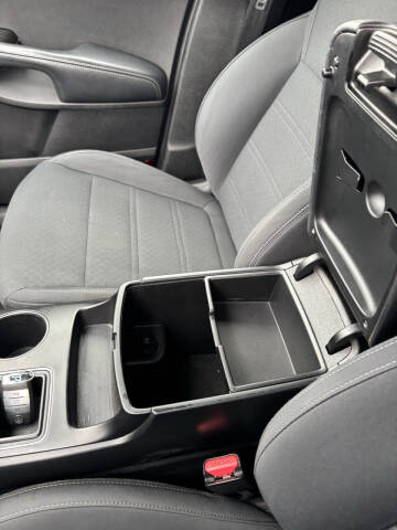 2020 Kia Sorento S V6