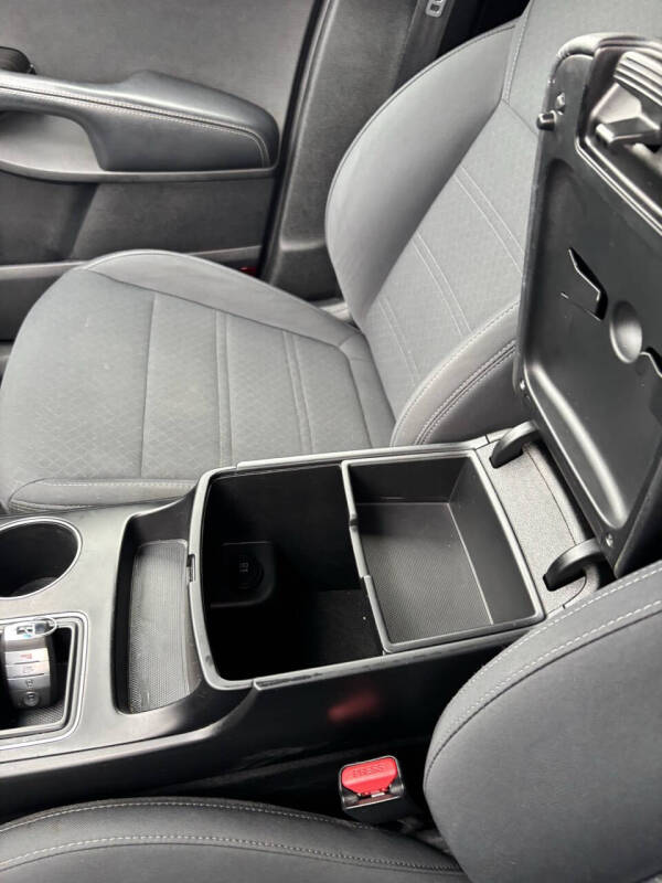 2020 Kia Sorento S V6