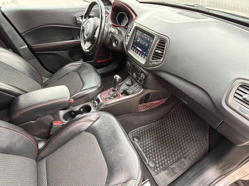 2020 Jeep Compass Trailhawk