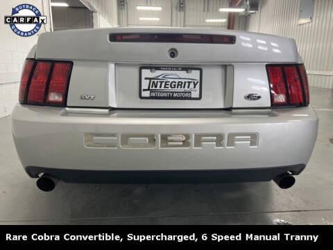 2004 Ford Mustang SVT Cobra