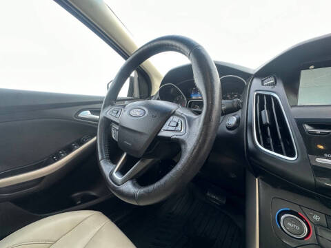 2017 Ford Focus Titanium