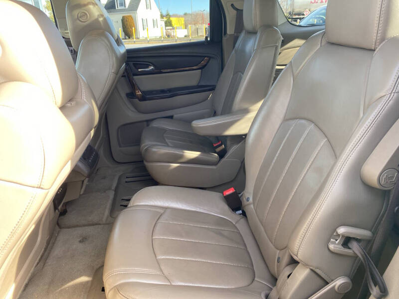 2013 GMC Acadia Denali