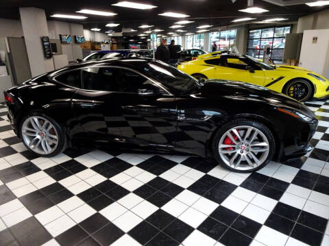 2017 Jaguar F-TYPE R