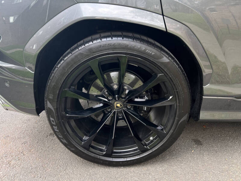 2019 Lamborghini Urus