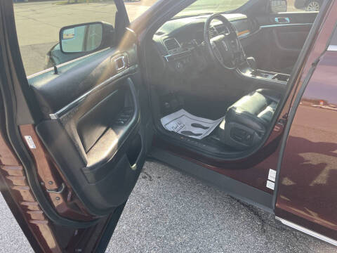 2010 Lincoln MKS