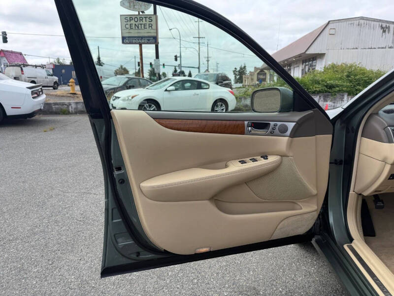 2005 Lexus ES 330