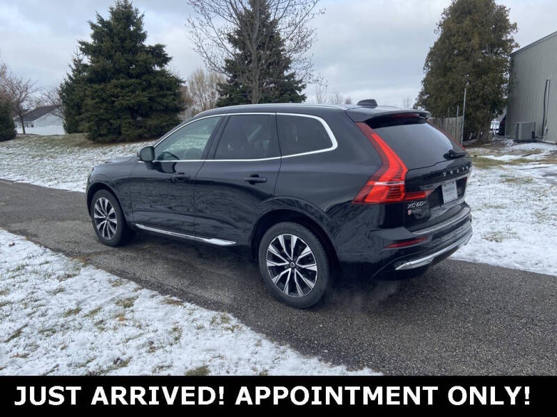 2023 Volvo XC60 B5 Plus Bright Theme