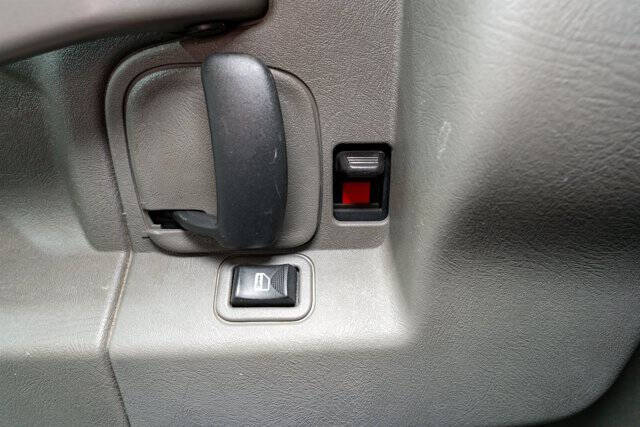 2023 Chevrolet Express 2500