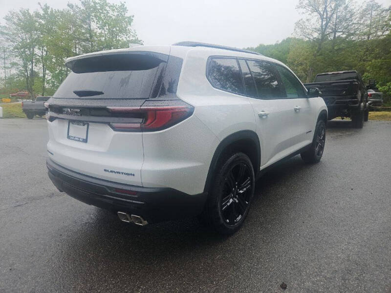2026 GMC Acadia Elevation