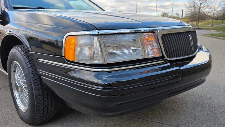 1994 Lincoln Continental Executive
