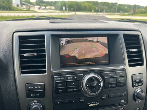 2012 Nissan Armada SV