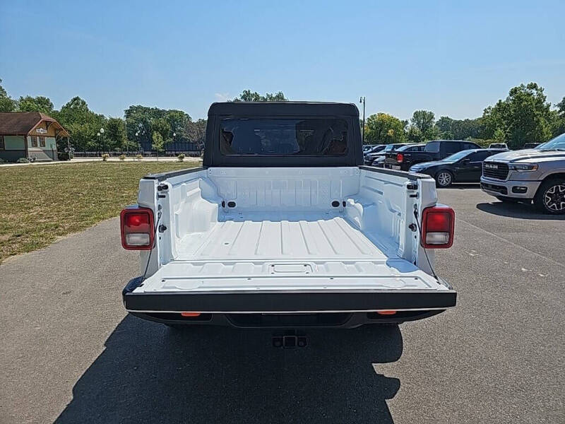 2023 Jeep Gladiator Mojave