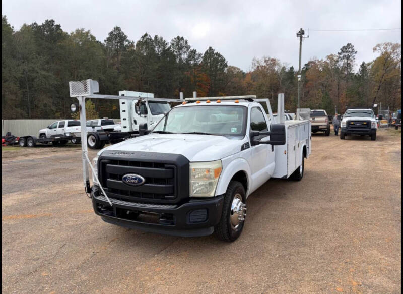 2011 Ford F-350 Super Duty XL