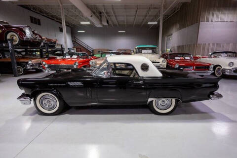 1957 Ford Thunderbird