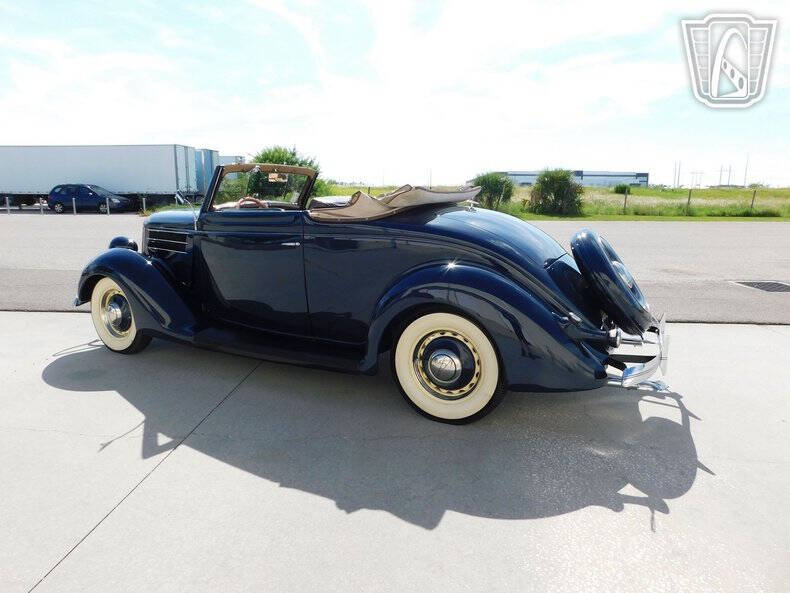 1936 Ford Cabriolet
